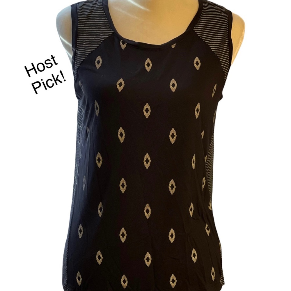 Old Navy Sleeveless Top EUC
